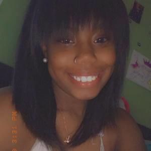 Meet your Posher, Keekee